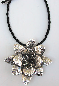 Hill Tribes Silver Flower Necklaces